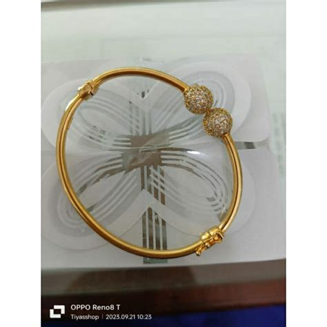 harga gelang dior.